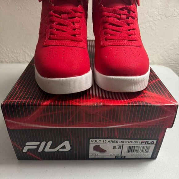 NEW - Fila Vulc 13 Ares Distrues Red -Size 5.5 Unisex - Picture 5 of 5